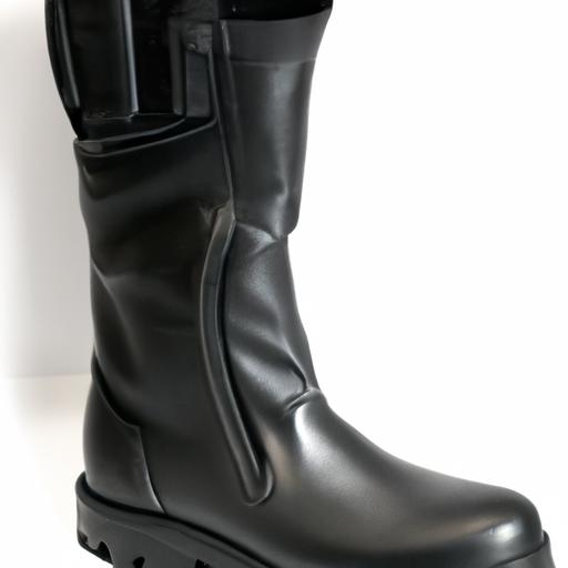 Waterproof Motorcycle Boots: Ensuring Comfort and Safety on Wet Rides